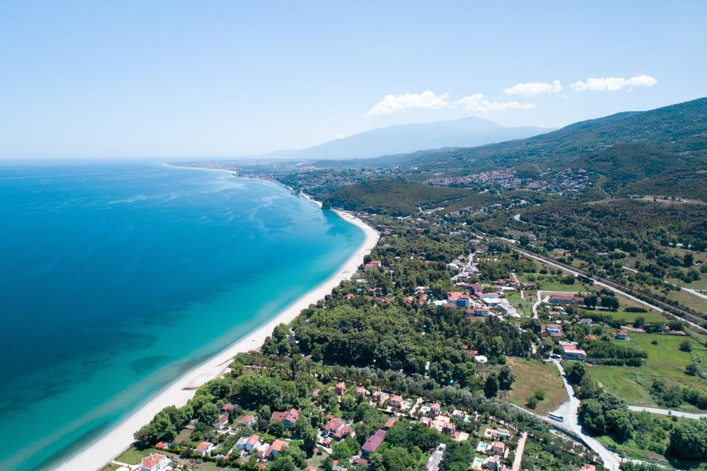 Sintrivanis Resort Beach Paralía Skotínis Esterno foto